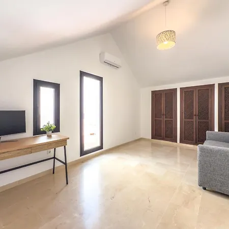 Apartment Hanami Casa Infanta Elena