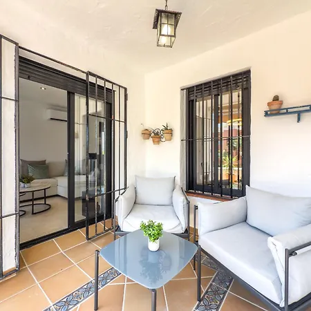 Hanami Casa Infanta Elena Apartment *
